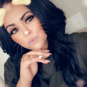 Meet your Posher, Fallon